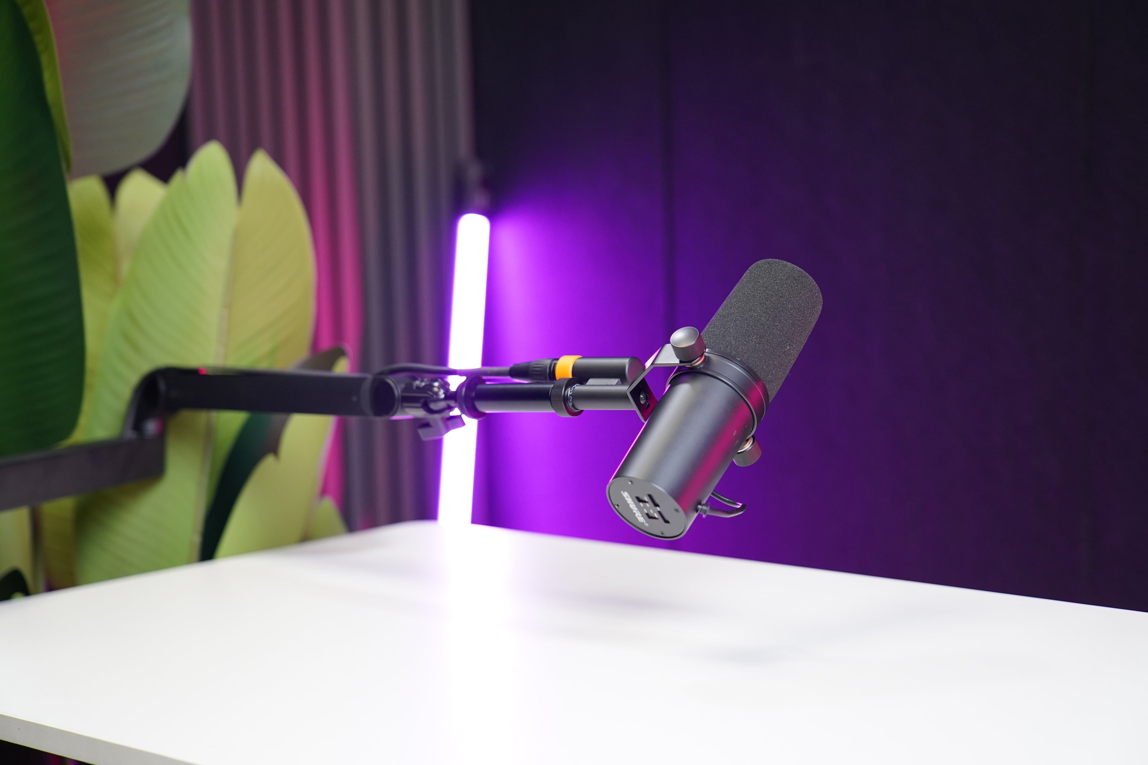 Запис на Talking Head Видео – Професионални Обучителни Видеа или YouTube Образователни Сесии